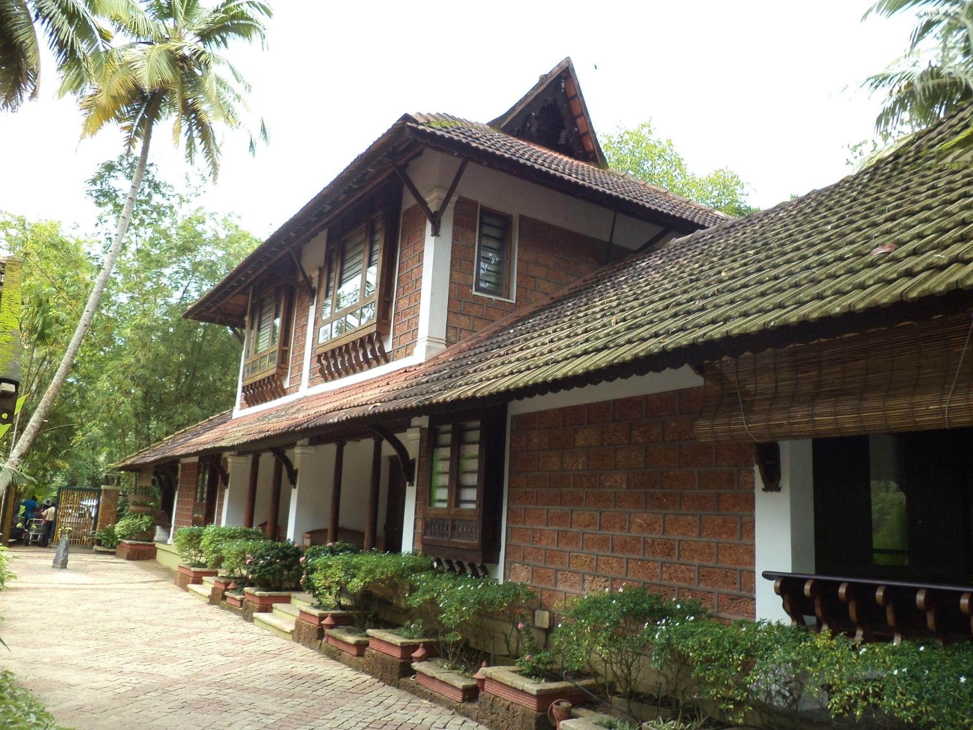Punnamada Resort Alappuzha Bagian luar foto