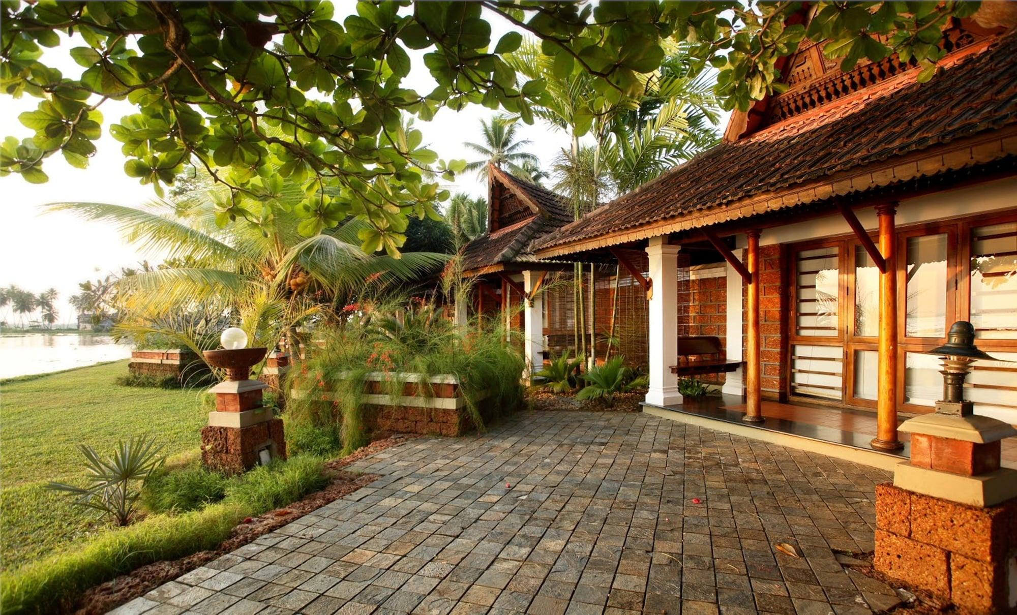Punnamada Resort Alappuzha Bagian luar foto