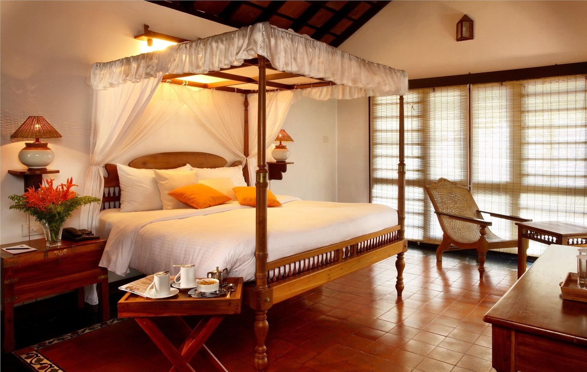 Punnamada Resort Alappuzha Bagian luar foto